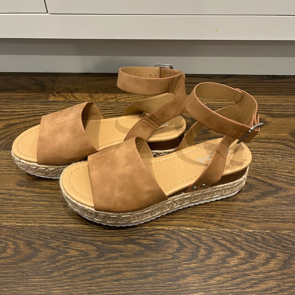 Platform Sandal